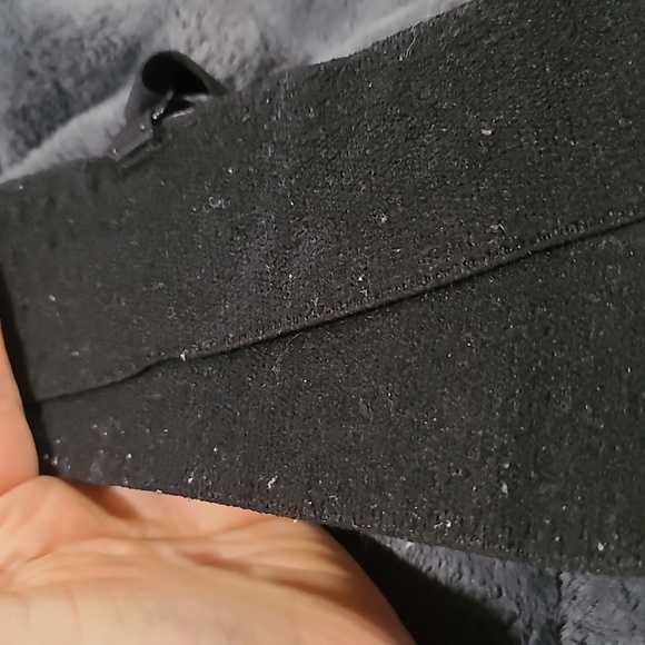 Body by Victoria Black 38DD bra - Picture 4 of 6